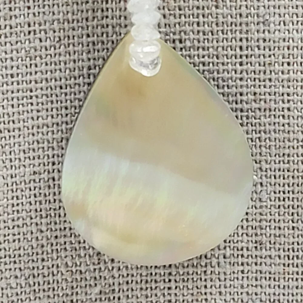 Vtg. Mother Of Pearl Teardrop Pendant Multicolor Agate Rondelle Beaded Necklace